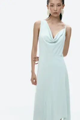 Robe asymétrique avec encolure bénitier - Turquoise clair — photo 2