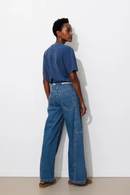 Jean large à oeillets Femme — photo 4