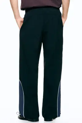 Pantalon de survêtement Loose Fit en nylon - Noir/panneaux — photo 4