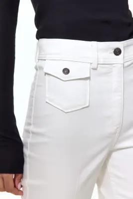 Pantalon évasé 7/8 - Blanc — photo 1