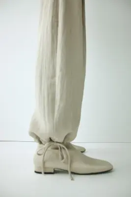 Pantalon froissé à jambes barrel - Beige clair — photo 2