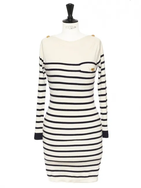 Robe pull marinière en cachemire écru rayé bleu marine Prix boutique 900€ Taille 36