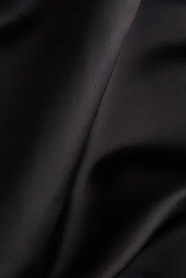 Robe en satin - Noir — photo 3