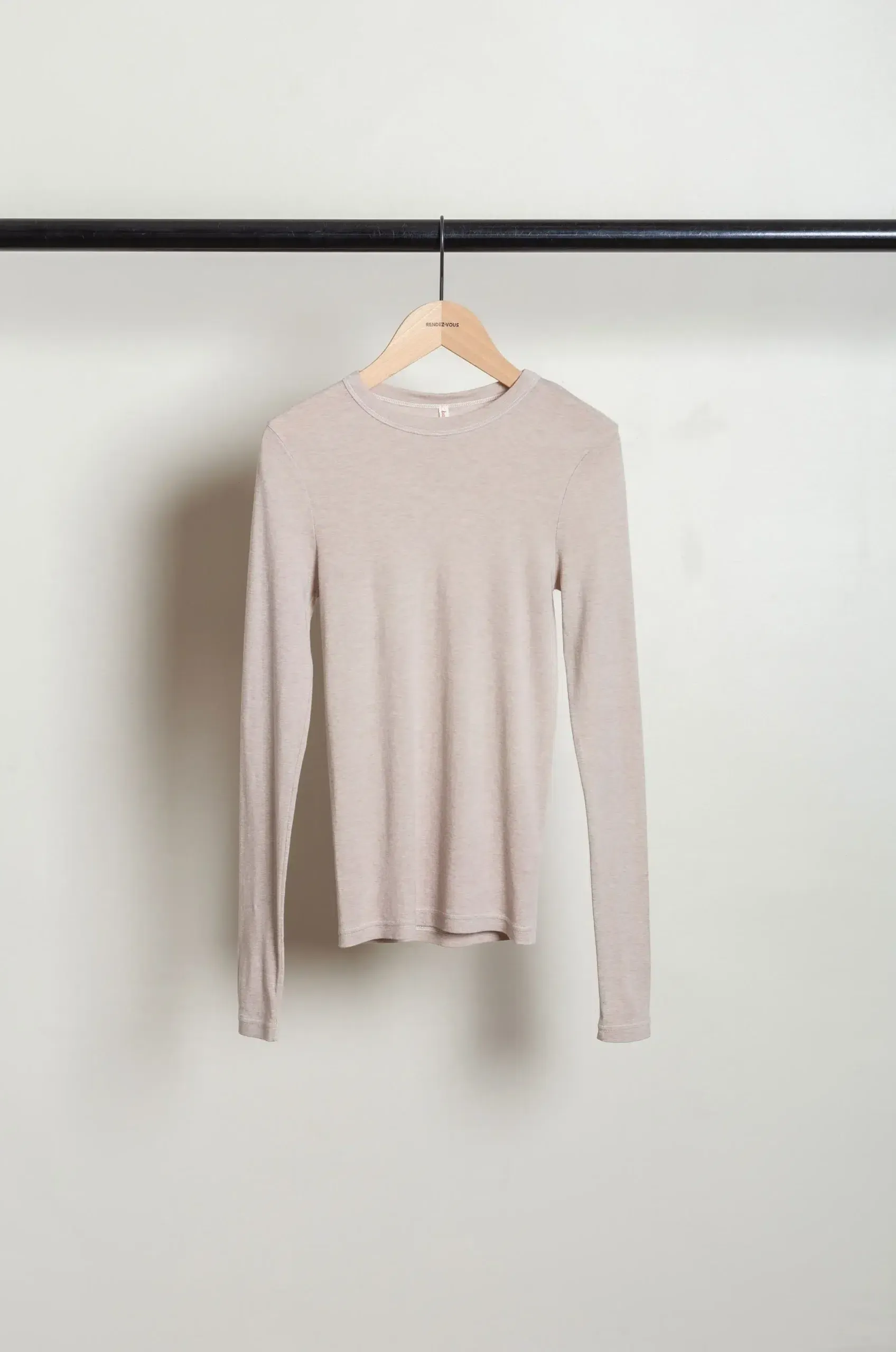 BABACO – Cotton/Silk Basic Long Sleeve T-shirt BA01-CR36 – Stone Beige