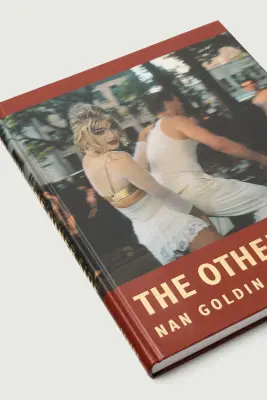 LIVRE 'THE OTHER SIDE' — photo 2