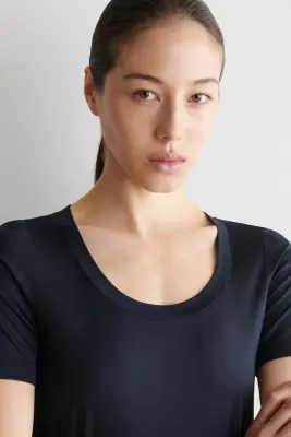 T-SHIRT SLIM EN SOIE - BLEU MARINE — photo 2