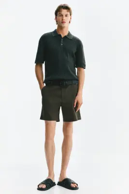 Short chino Regular Fit en coton - Vert kaki foncé — photo 1