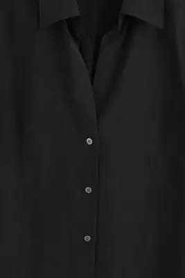 ROBE-CHEMISE MIDI EN SOIE FRONCÉE - NOIR — photo 5