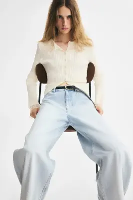 Gilet en maille côtelée avec dentelle - Beige clair — photo 2
