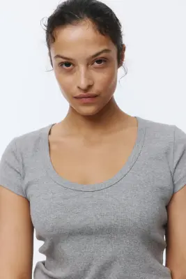 T-shirt côtelé avec encolure dégagée - Gris chiné — photo 2
