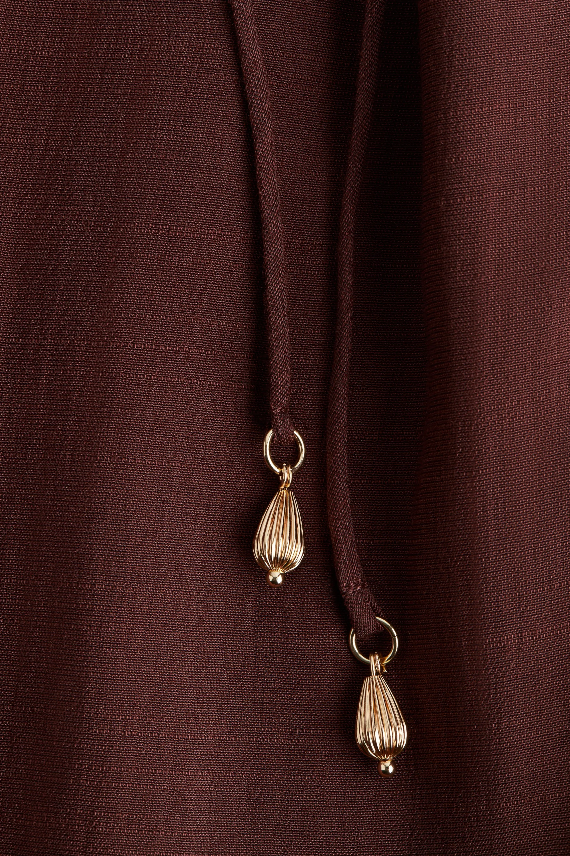 Robe chemise avec col lavallière - Marron foncé