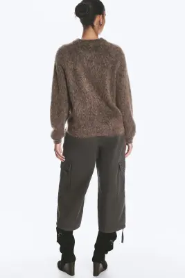 Pull col en V en maille mélangée de mohair - Taupe foncé — photo 5