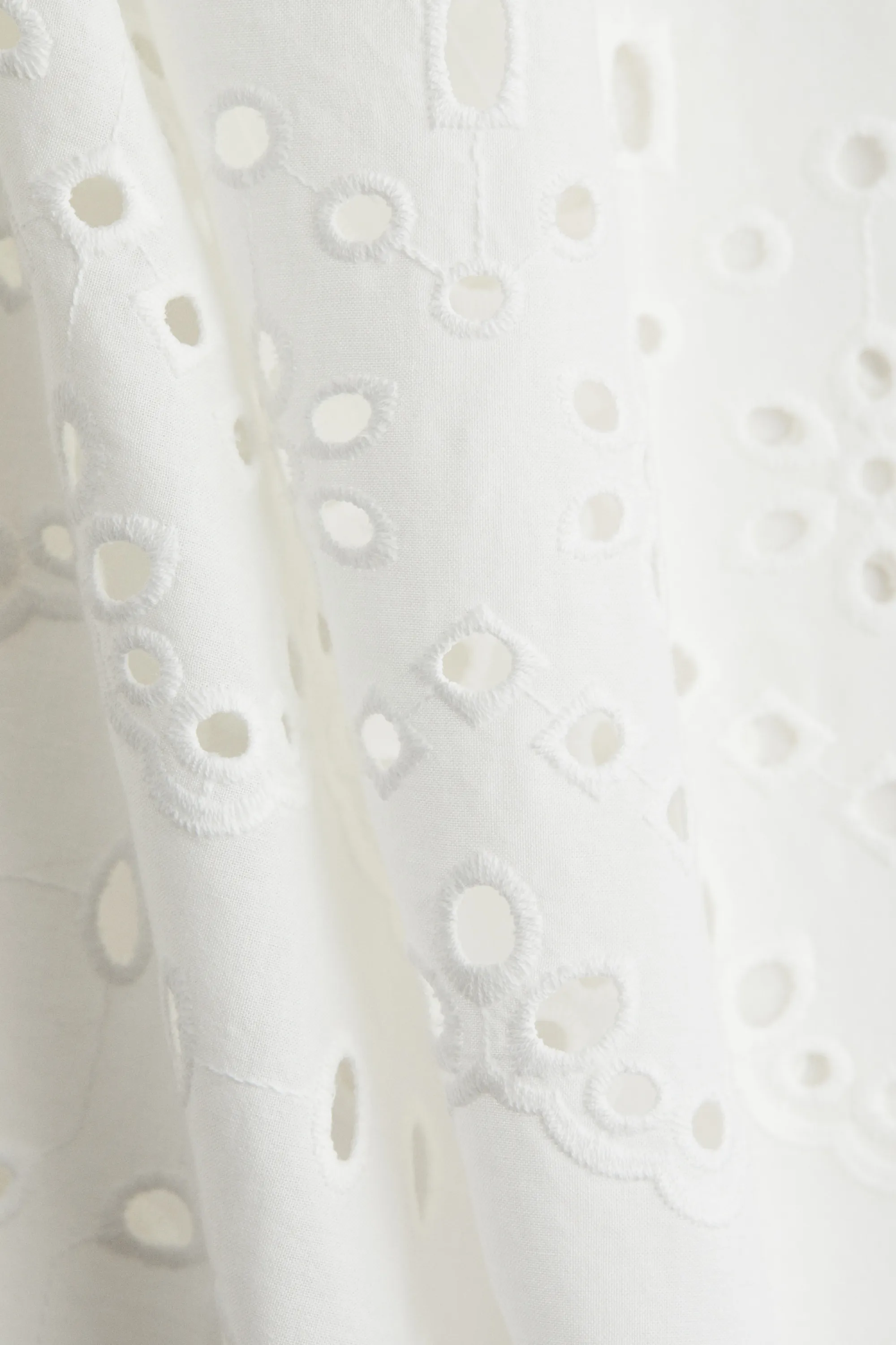 Jupe avec broderie anglaise - Blanc