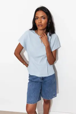 T-shirt à pinces Femme — photo 5