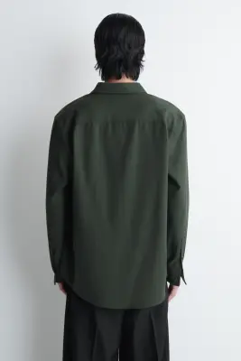 CHEMISE DÉCONTRACTÉE EN SERGÉ - VERT FONCÉ — photo 4