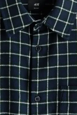 Chemise Relaxed Fit en flanelle - Bleu foncé/carreaux — photo 5