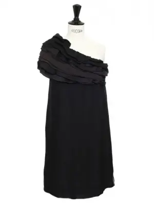 Robe de cocktail asymétrique à volants en soie noire Px boutique 1500€ Taille 36 — photo 1