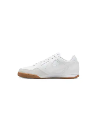 Gato White — photo 3
