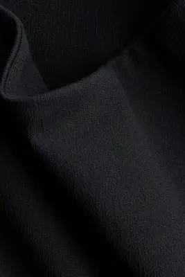 Top sans manches avec encolure bénitier - Noir — photo 5