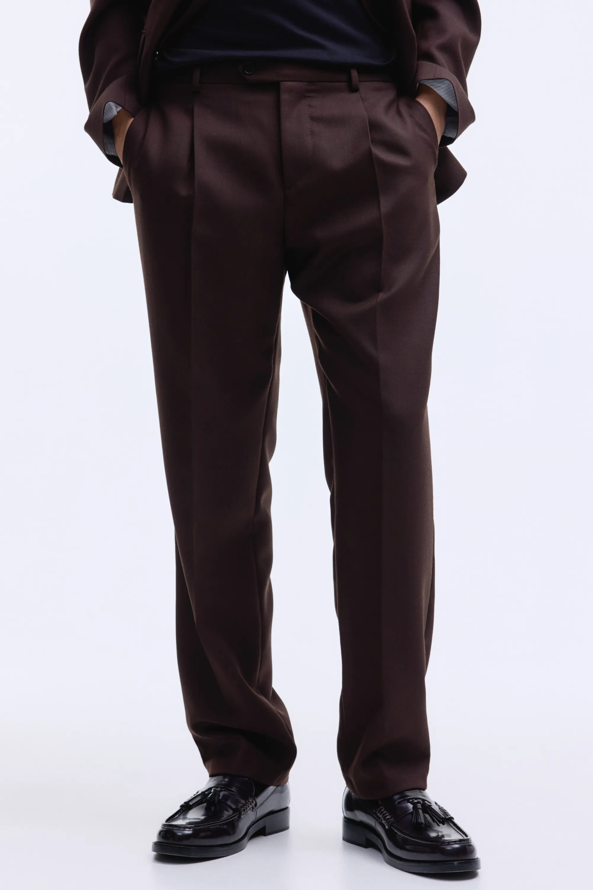 Pantalon de costume Regular Fit en laine mélangée - Marron foncé