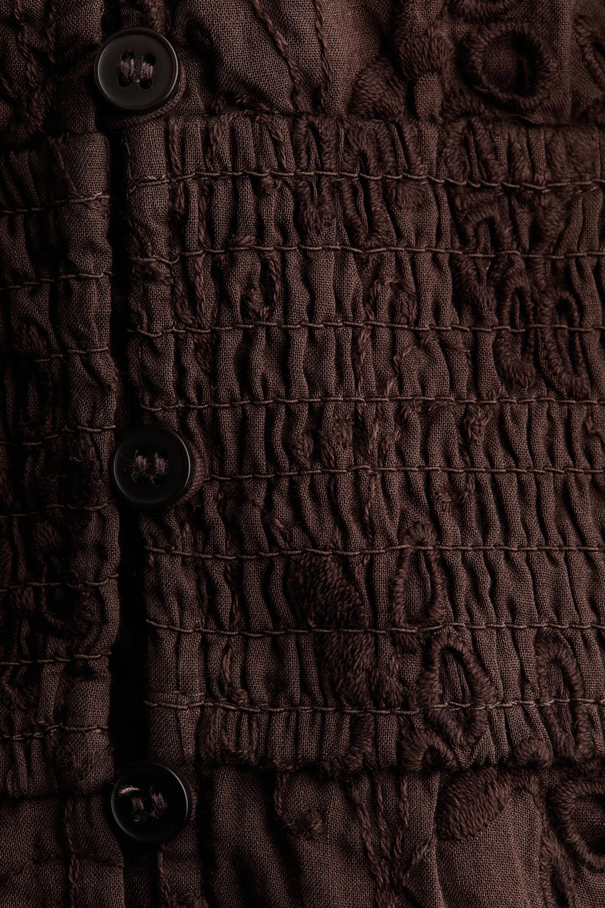 Robe en coton avec broderie anglaise - Marron foncé