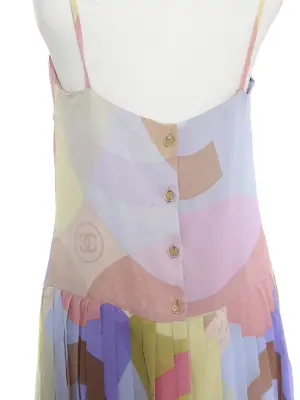 Robe à fines bretelles soie plissée imprimé violet anis et rose  Prix boutique 3000€ Taille XS — photo 5