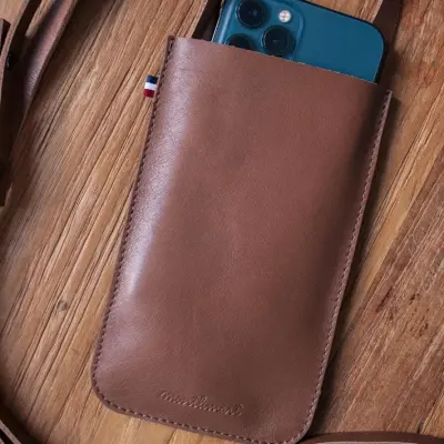 Pochette portable leo camel — photo 2