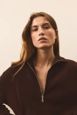 Pull en maille fine avec col zippé - Marron foncé — photo 2