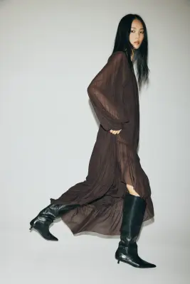 Robe maxi plissée - Marron foncé — photo 2