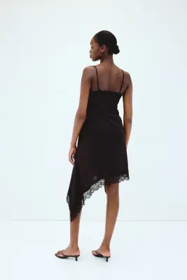 MAMA Robe à bretelles fines avec dentelle - Marron foncé — photo 4