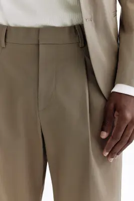 Pantalon de costume Regular Fit - Vert kaki — photo 1
