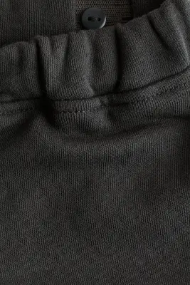 2-piece T-shirt and trousers set - Gris foncé/rayures vertes — photo 2