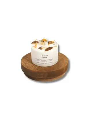 Bougie fleurie, parfumée au miel et aux amandes — photo 1