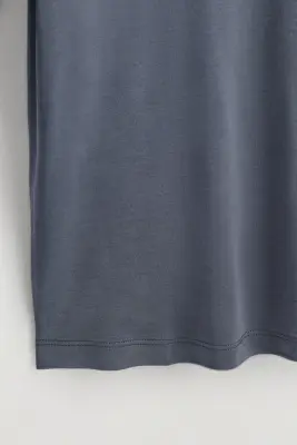 T-SHIRT EN SOIE FLUIDE - Bleu acier — photo 5