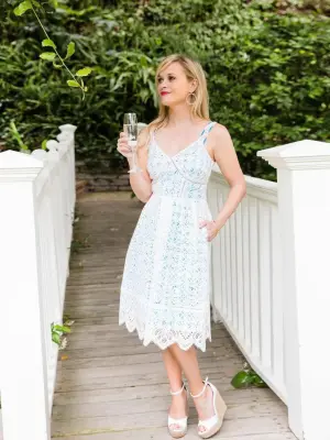 Sandales compensées HARP en cuir fleuri blanc Prix boutique $545 Taille 38,5 — photo 5