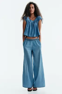 Blouse en denim avec manches bouffantes - Bleu denim — photo 2