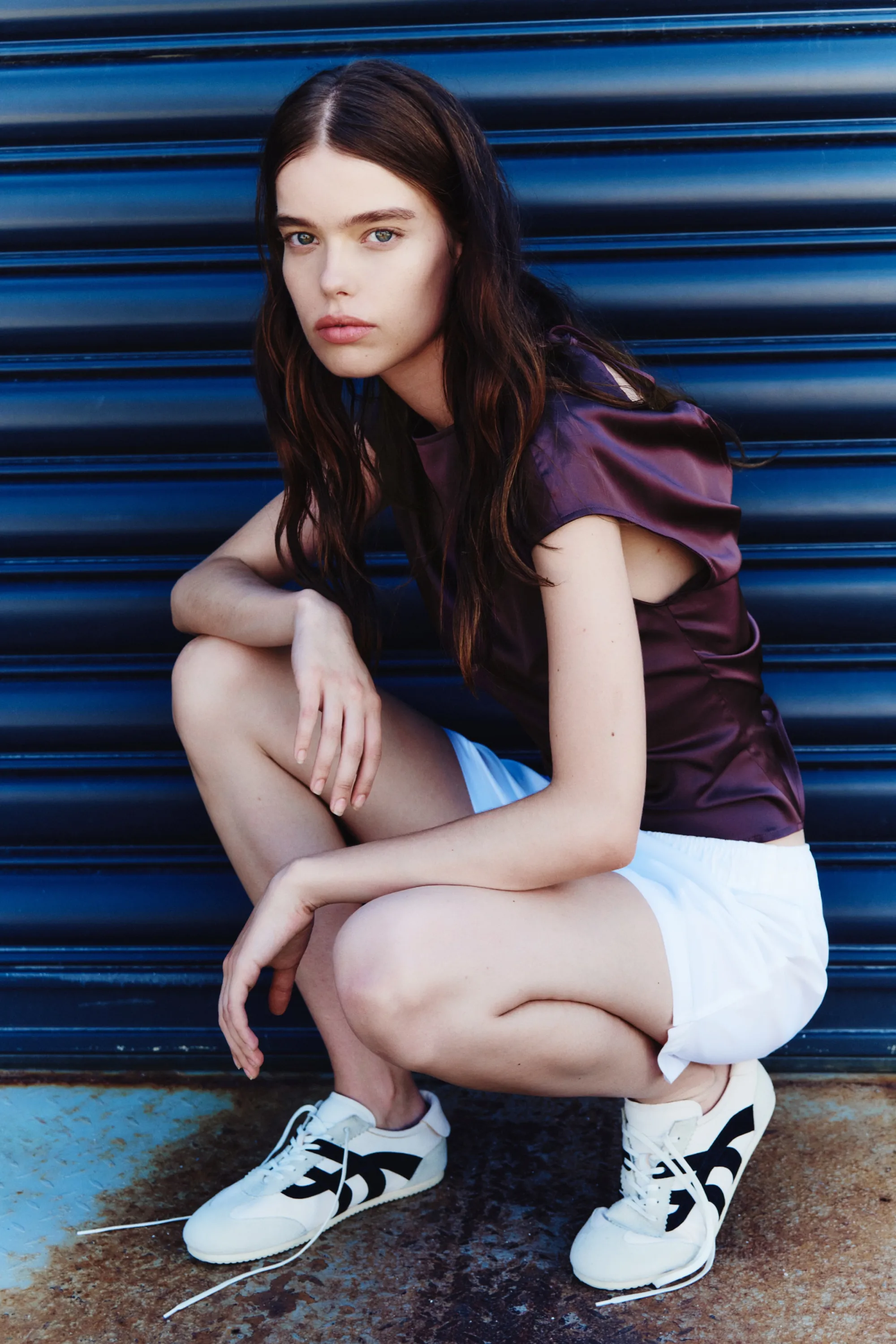 Top découpé en satin - Violet prune foncé