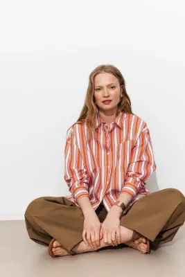 Chemise rayée oversize Femme — photo 4