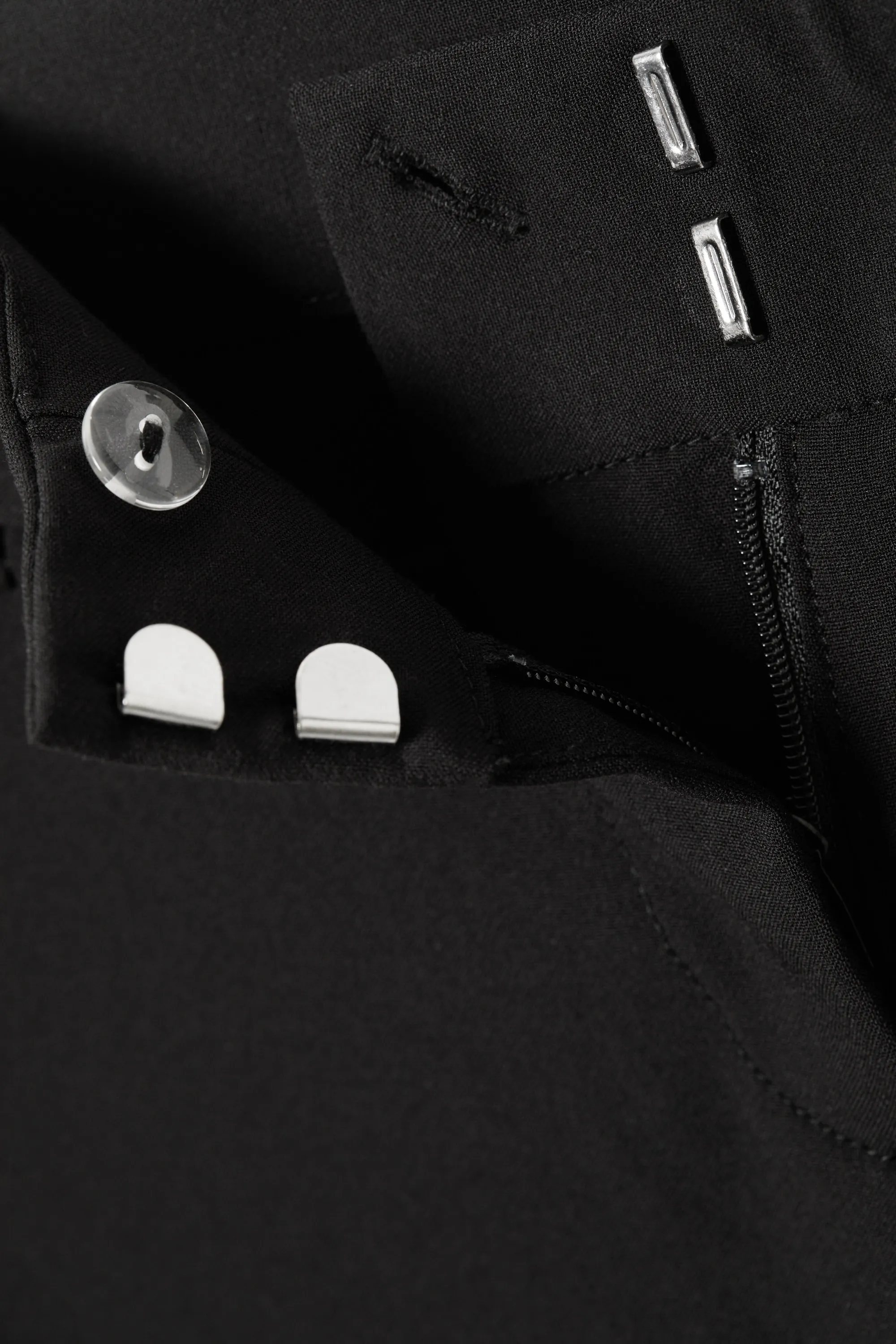 Pantalon de costume évasé taille basse - Noir