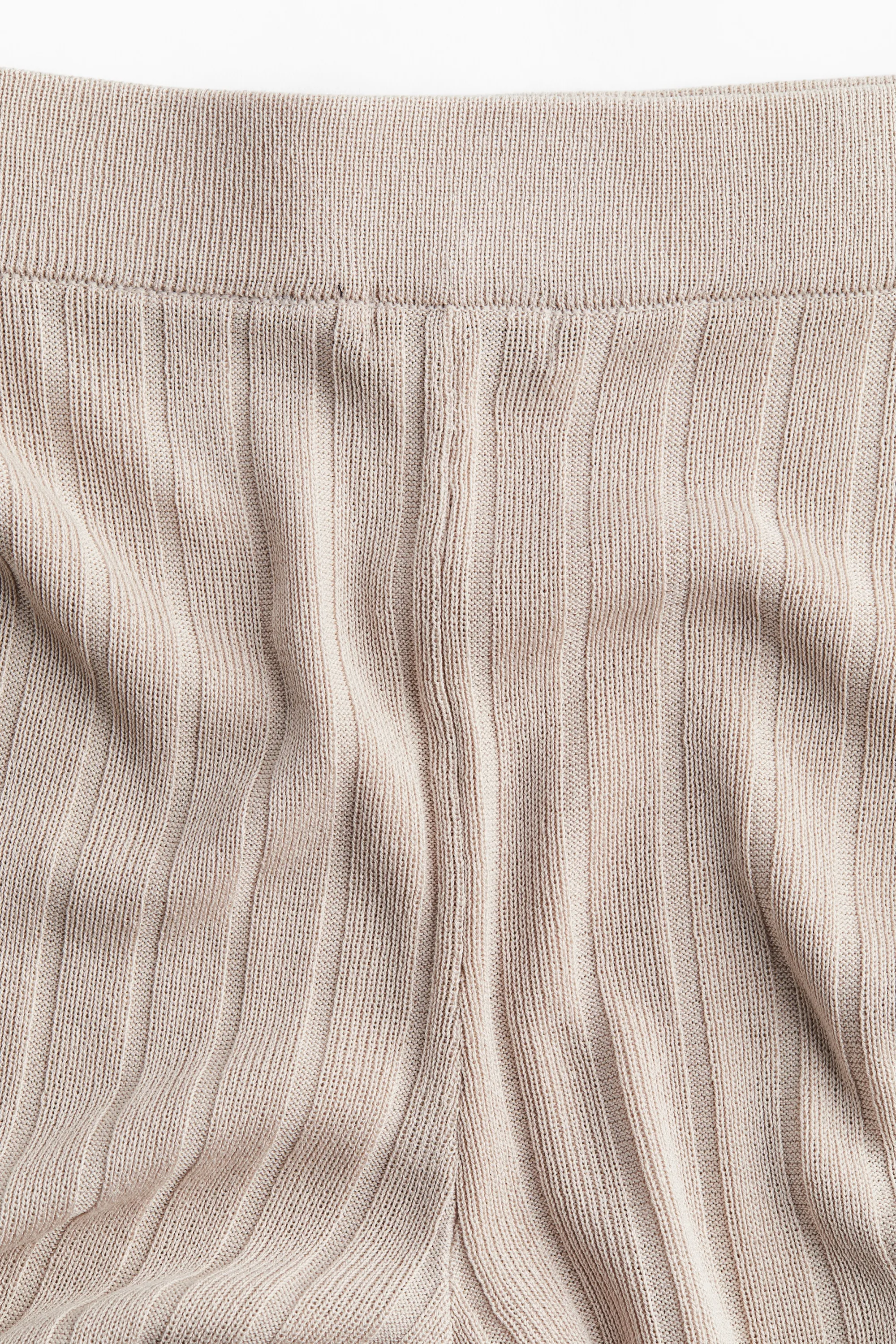 Pantalon en maille côtelée - Beige clair