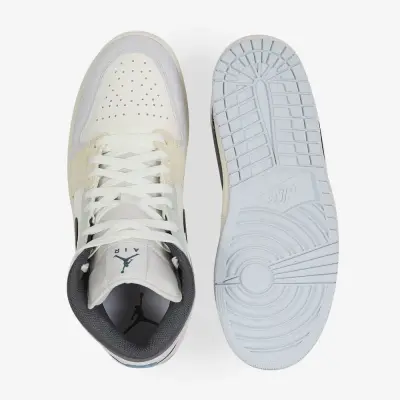 AIR JORDAN 1 MID — photo 3