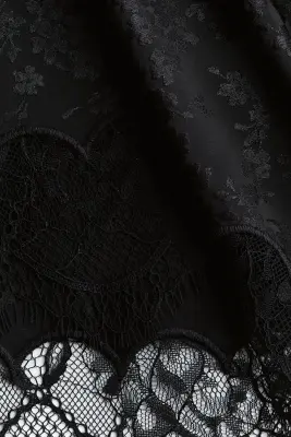 Jupe midi avec dentelle - Noir — photo 4