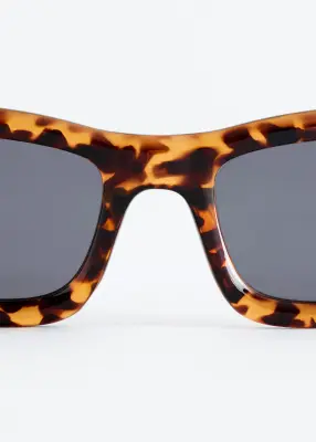 Lunettes de soleil ovales - Marron / Écaille de tortue — photo 1