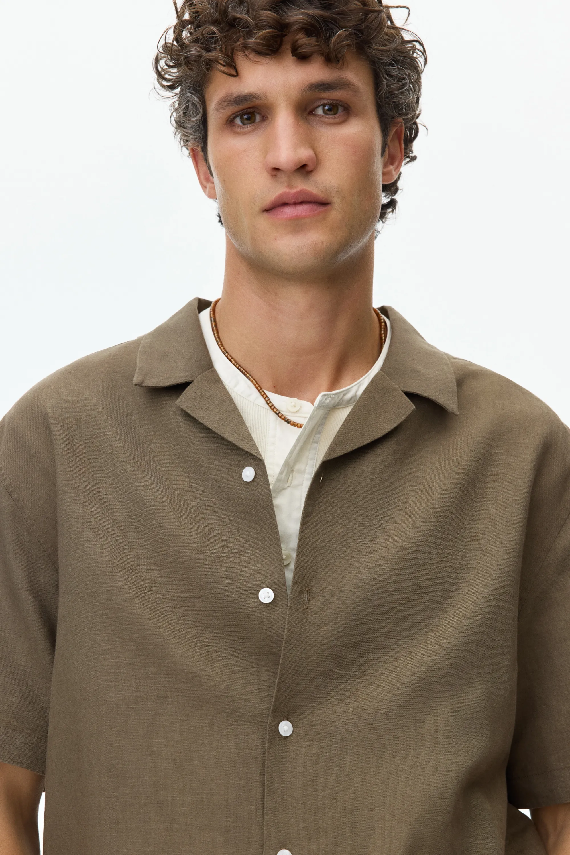 Chemise Relaxed Fit en lin mélangé avec col cubain - Vert kaki foncé