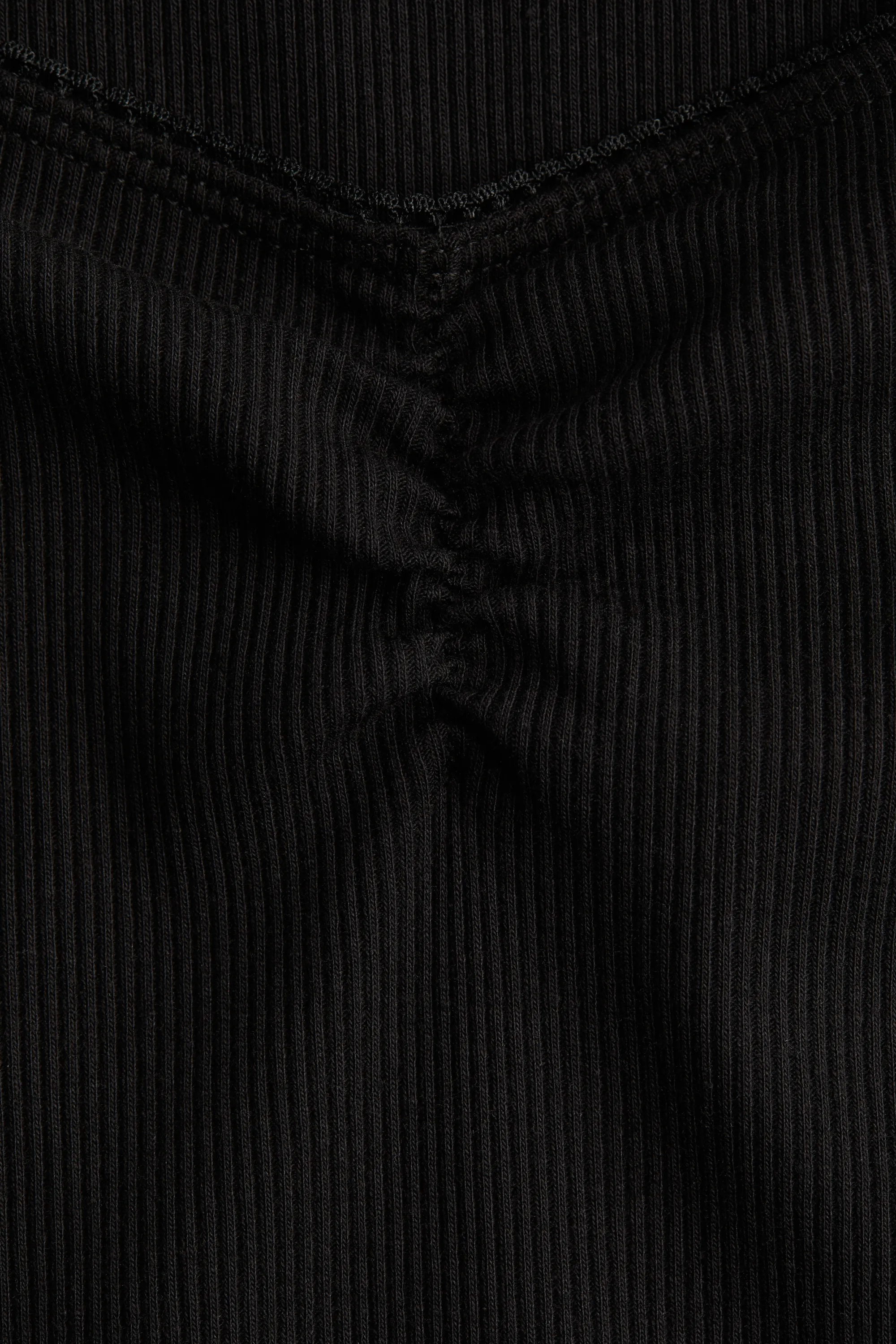 T-shirt à bord picots - Noir