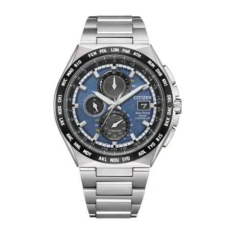 Citizen Super Titanium Eco-Drive et Radio-Controlled AT8238-84L