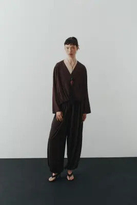 Blouse croisée en lin mélangé - Marron foncé — photo 3