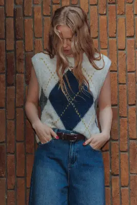 Pull sans manches à carreaux — photo 2