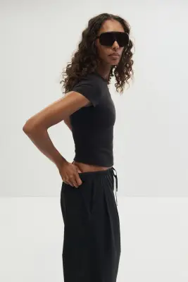 T-shirt de sport SculptMove™ - Noir — photo 2
