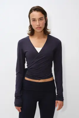 Top de sport croisé en modal - Brume violette — photo 1